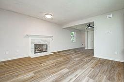5th image of 4612 NE Whispering Winds Dr #C