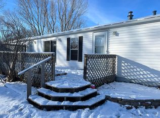 111 Pheasant St, Bismarck, ND 58504