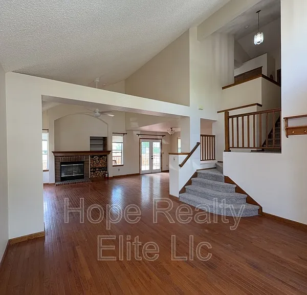 3960 Breaking Dawn St — Photo 3