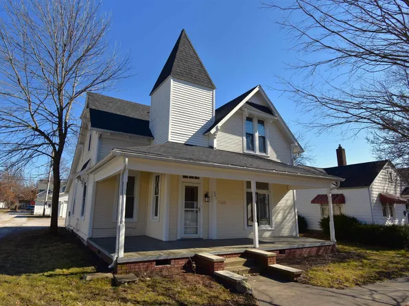 521 S Market St, Winamac, IN 46996