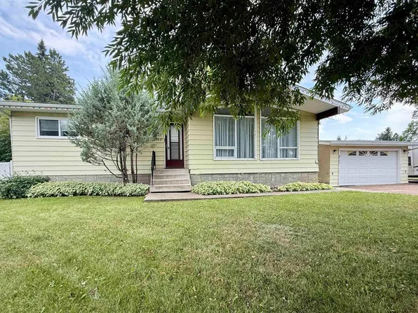 4705 43a St, Drayton Valley, AB T7A 1H1