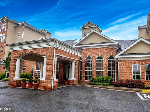 400 Symphony Cir Unit 267A, Cockeysville, MD 21030