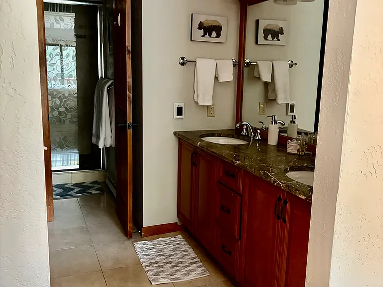 141 N Side Cir — Photo 12