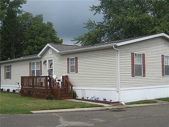 2nd image of 205 E Short St Lot 1