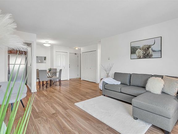 2nd image of 3160 De Montreuil Ct Unit 401