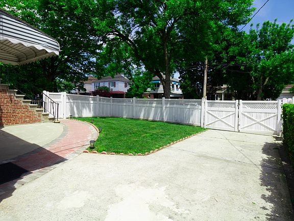 5th image of 2729 Westervelt Ave
