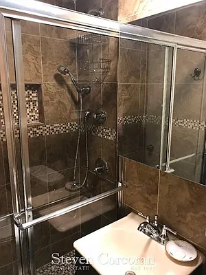 Rented by Steven Corcoran Real Estate | media 10