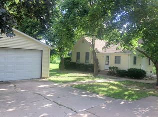 22364 Grange Rd, Geneseo, IL 61254