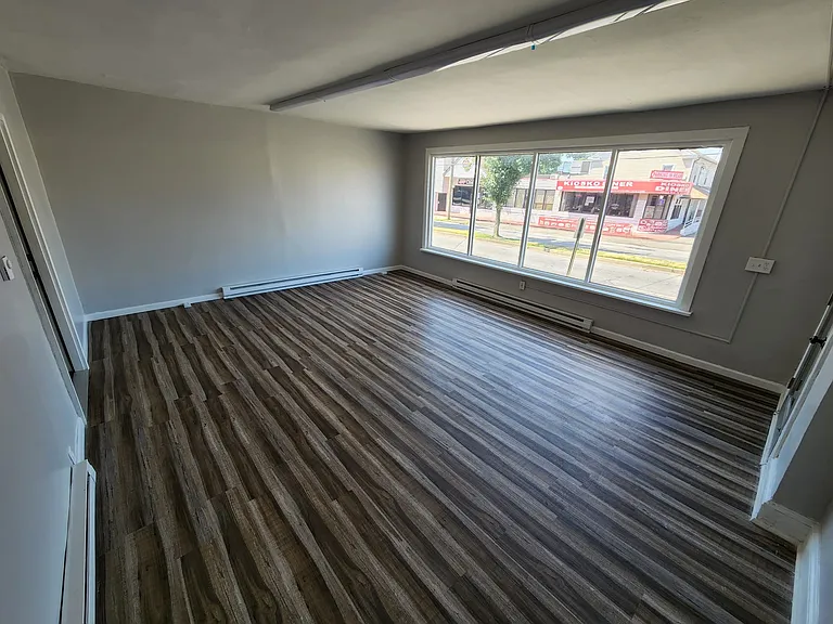 3788 Main St #1 — Photo 7