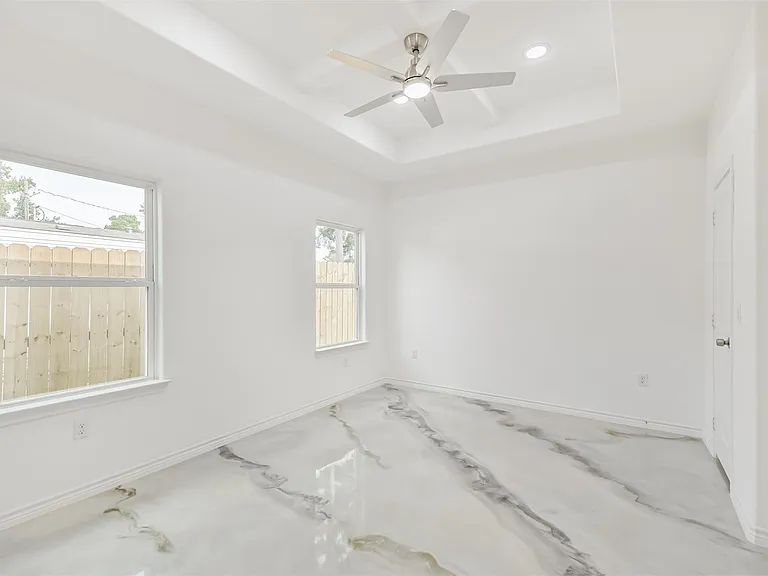 16922 W Forrestal — Photo 16