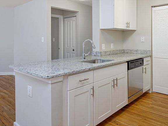 Updated kitchens with premium finishes are available for upgrade. Ask the leasing team for more details.
