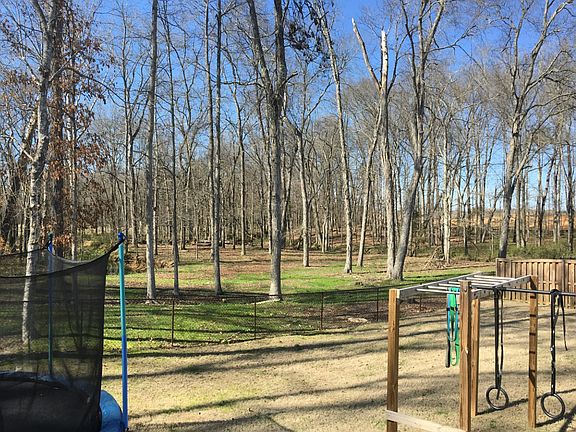 Private Backyard 