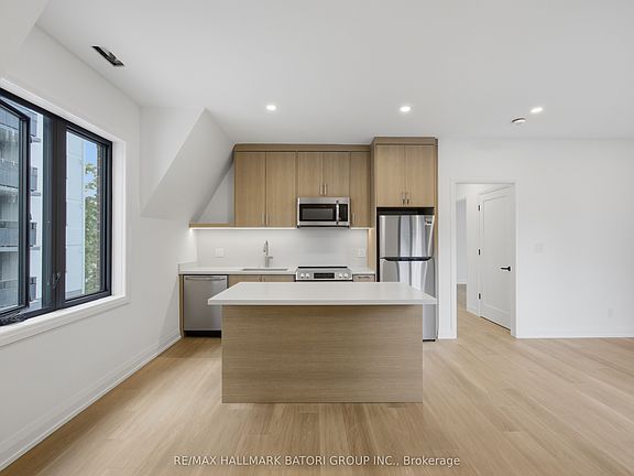 2nd image of 56 Camberwell Rd #3