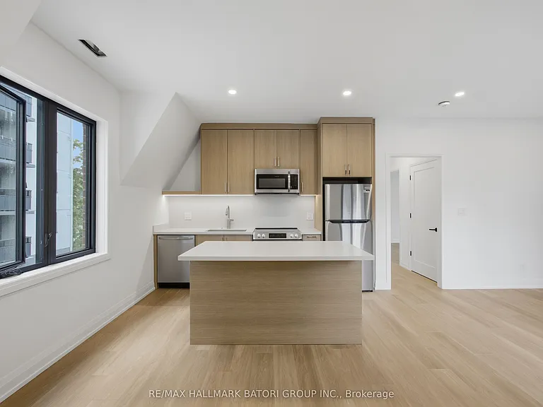 56 Camberwell Rd #3 — Photo 2