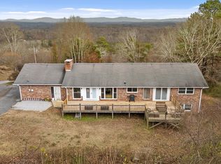 1653 Clearview Dr, Ringgold, GA 30736