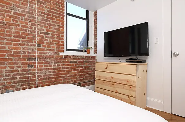 Rented by Dream Space Realty | media 14