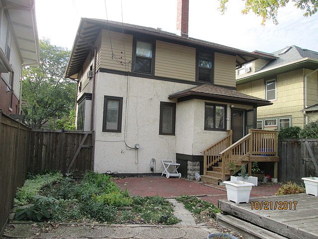 2nd image of 714 Clinton Ave
