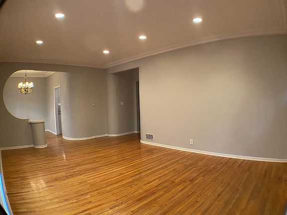 2nd image of 148 S Maple Dr APT D