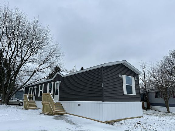 2nd image of 2800 W Memorial Dr #121