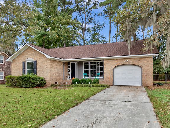 3rd image of 138 Ponderosa Dr
