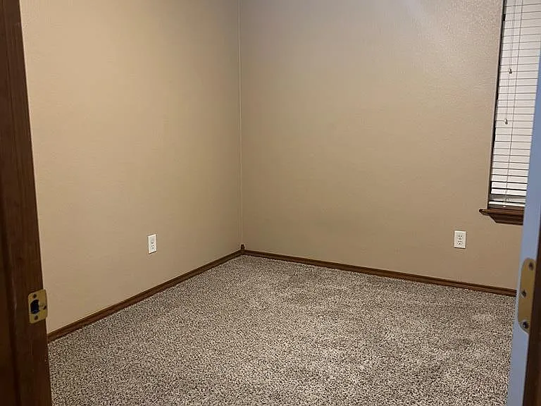 5104 Galloping Way — Photo 8