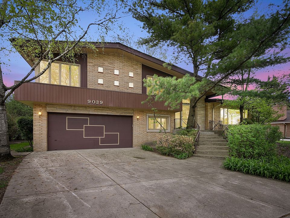 1st image of 9039 Kolmar Ave