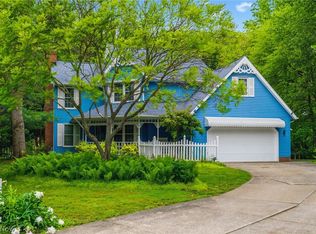 5882 Indian Creek Cir NW, Canton, OH 44718