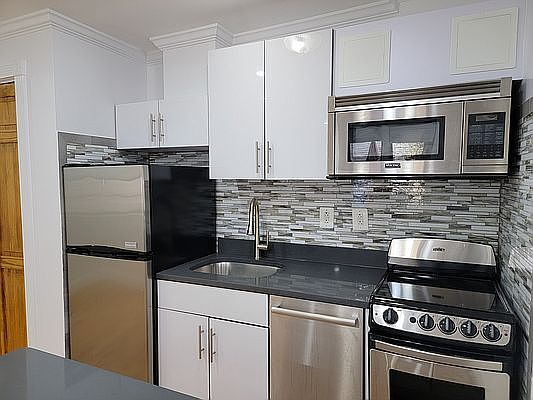 2nd image of 239 W 10th St APT 1C