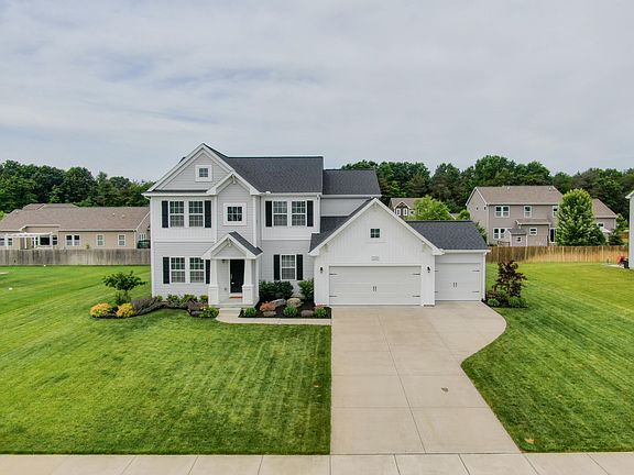 2nd image of 7258 Waltham Dr