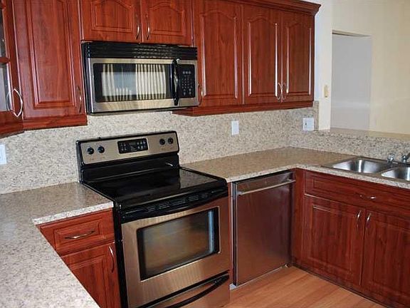 4th image of 694 San Remo Dr #0694
