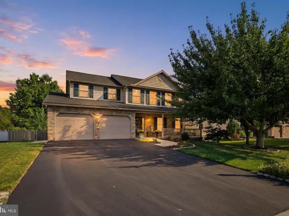 6123 Jennifer Ln, Spring Grove, PA 17362