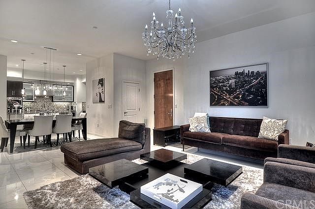 Welcome to Belvedere in Central Park West--Our Timeless Contemporary Masterpiece Top Floor End Unit features 2BD 2BA and 1,552 Sq Ft of Open Living Space.