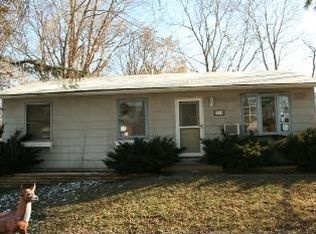 3110 Oak Ter, Island lake, IL 60042