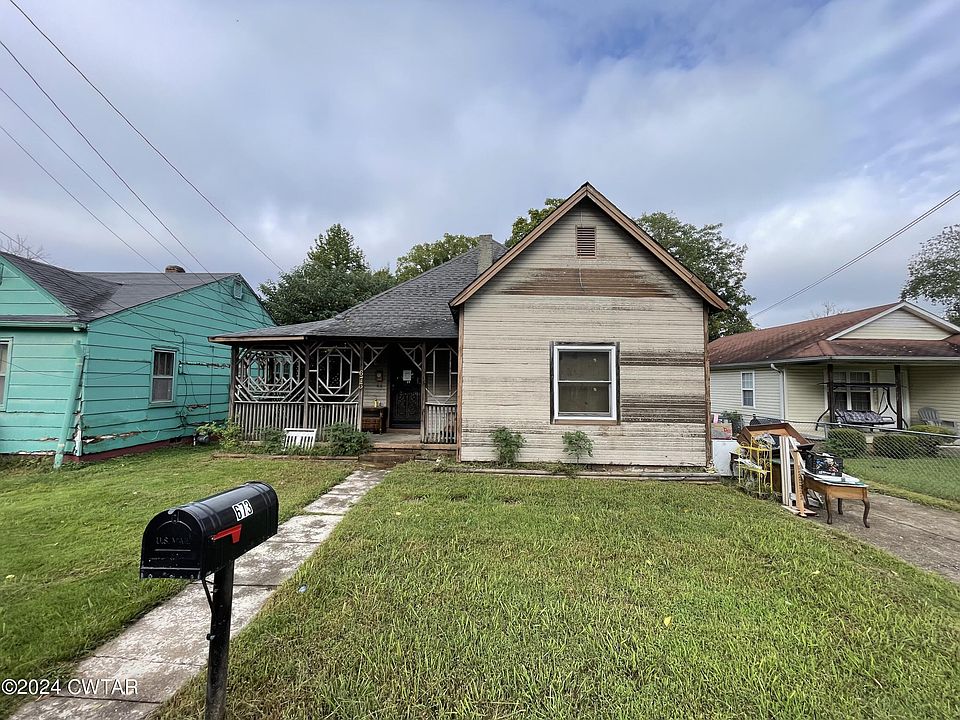 1st image of 673 N Hays Ave