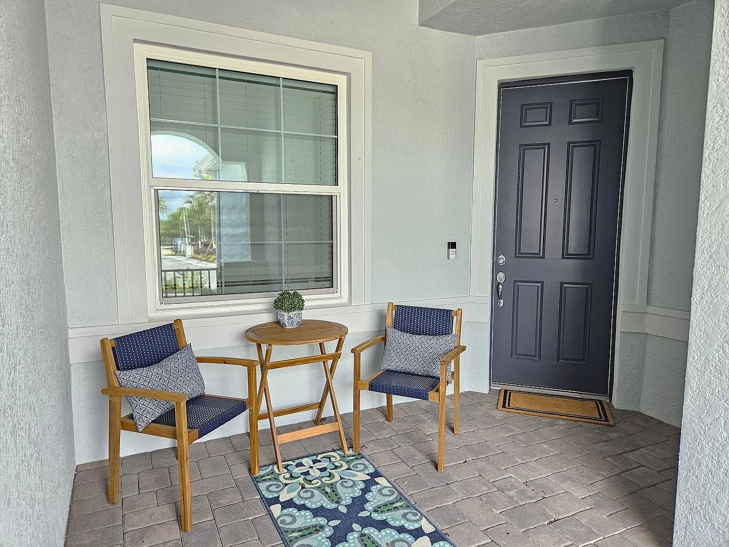 Beautiful Seasonal Englewood Villa- Dog Friendly - New Construction With Community Pool! Located ... — Photo 4