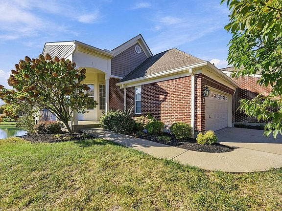 3rd image of 871 Borderlands Dr