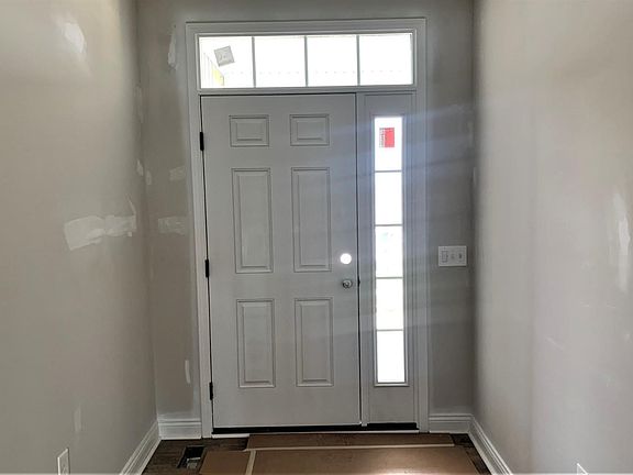 4th image of 5042 Maiden Way #590
