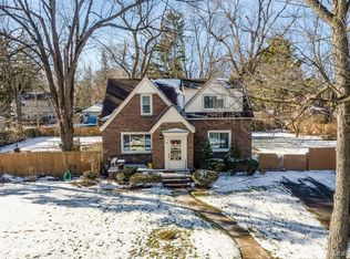 336 Dover Rd, Waterford, MI 48328