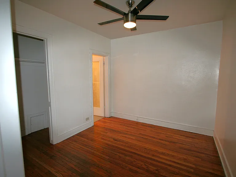 George Wolf Apts — Photo 7
