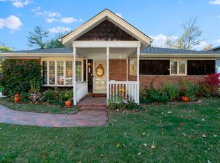 55 Blackhawk Dr, Park Forest, IL 60466