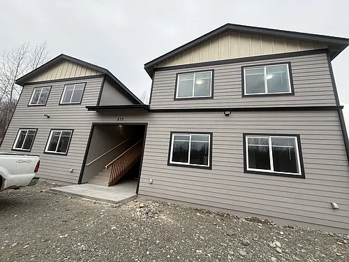 875 W Lookout Dr #2 Photo 1