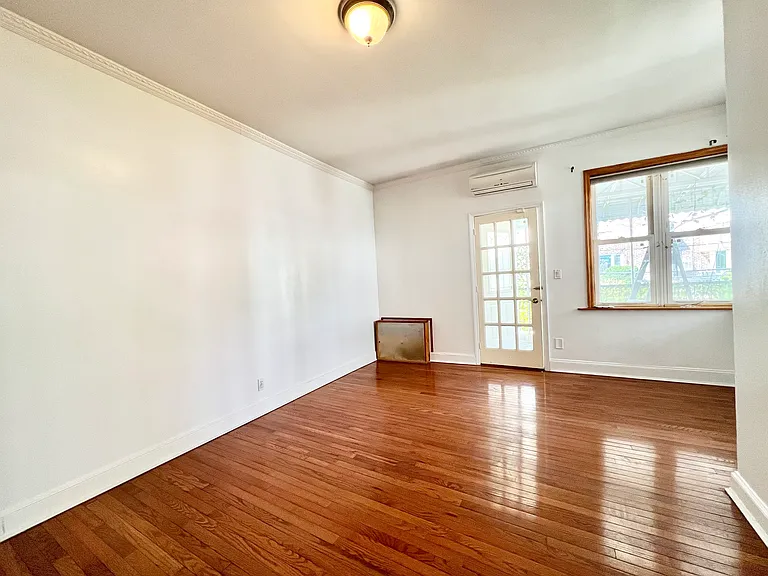 24XX E 26th St #2 — Photo 1