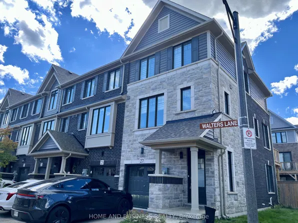 27 Walters Ln, Grimsby, ON L3M 0H2