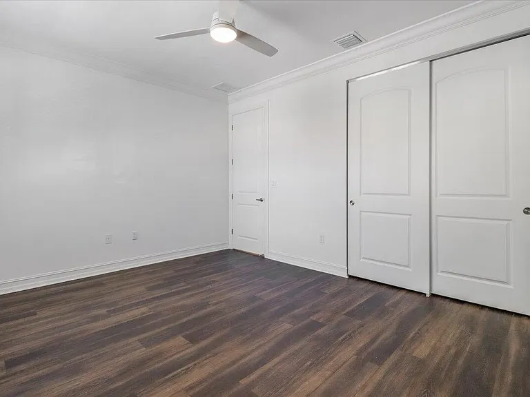 10098 Akenside Dr — Photo 38