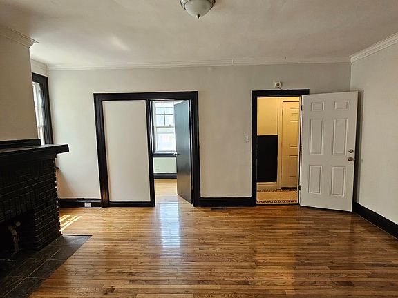 3rd image of 882 S 20th St APT 1