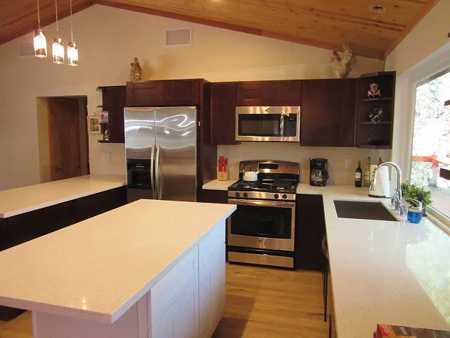 2239 Bernina Dr — Photo 9