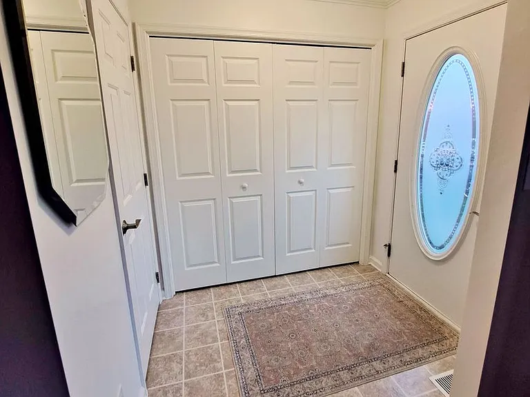 417 Debbi Ct — Photo 4