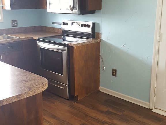 2nd image of 1844 N Tallowood Dr