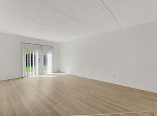 1888 S Palmetto Ave APT 202, Daytona Beach, FL 32119