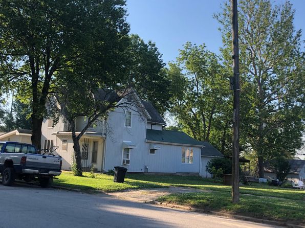 107 E Main St #107